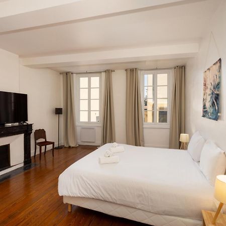 Le Grand Authentique Apartment Carcassonne Exterior photo